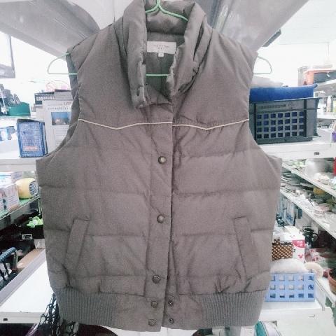 羽絨背心 - EcoLoop Reuse 示範店 二手商品