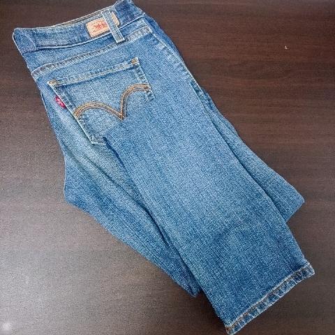 女LEVIS牛仔褲 - EcoLoop Reuse 示範店 二手商品