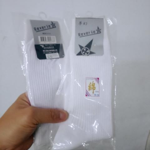 白襪 - EcoLoop Reuse 示範店 二手商品