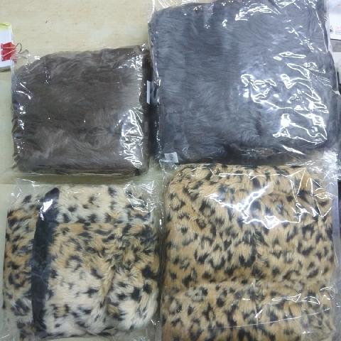 毛絨手腕套2入(單組售) - EcoLoop Reuse 示範店 二手商品