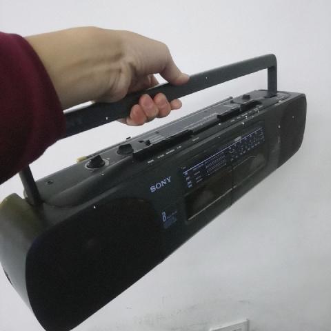 手提收音機瑕疵 - EcoLoop Reuse 示範店 二手商品