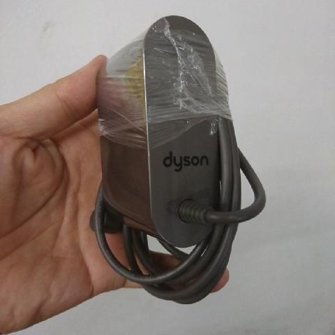 DYSON V10充電頭 - EcoLoop Reuse 示範店 二手商品
