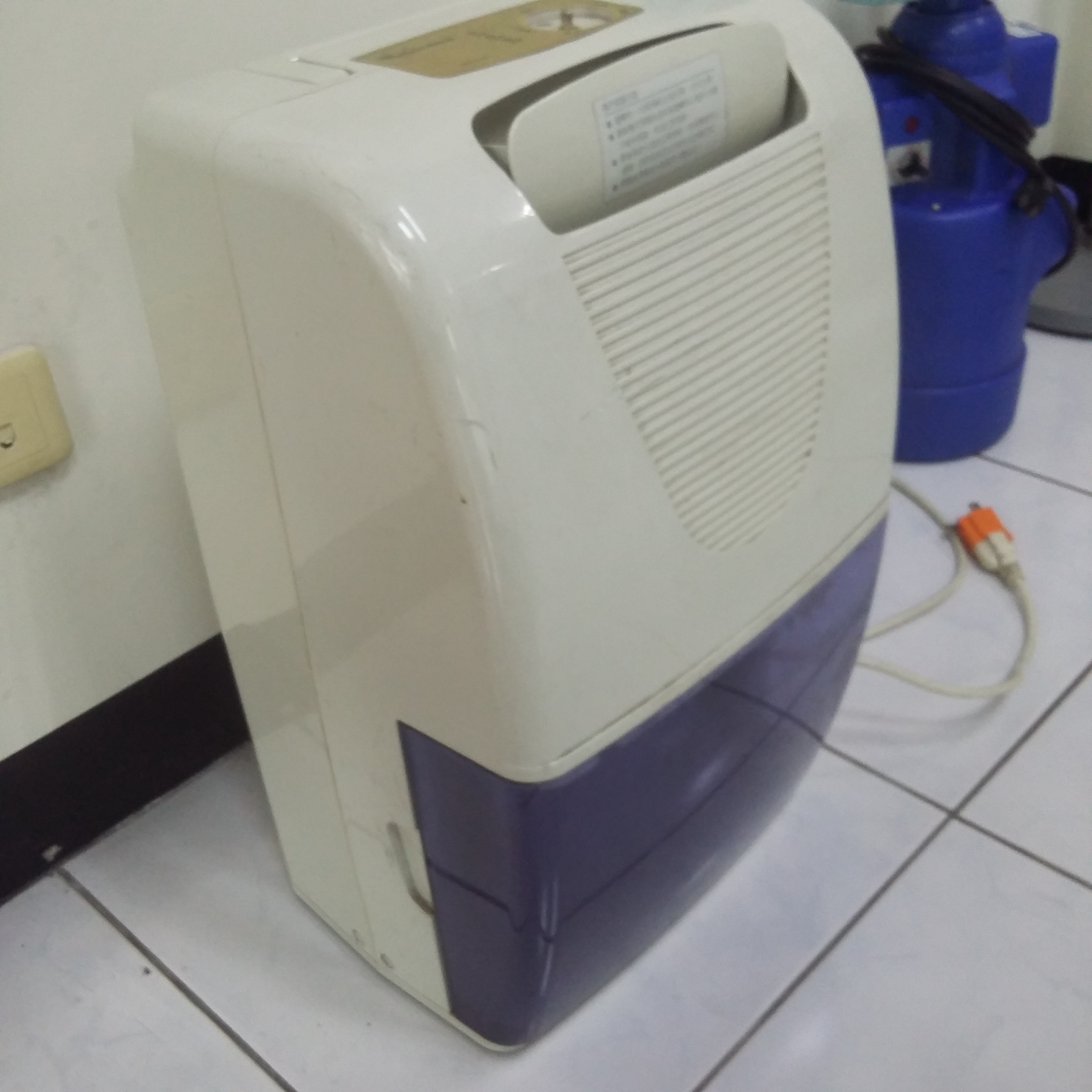 除濕機 - 弗瑞肯 二手商品